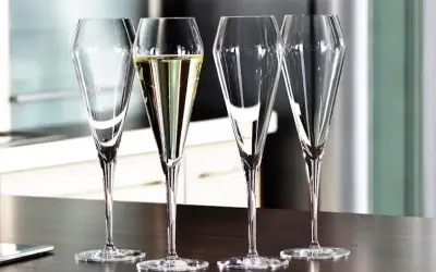 Bästa Champagneglasen 2023 – 8 Snygga Val! (Bäst i Test)